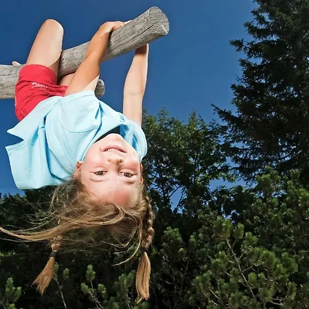 Aschaber Apartament *